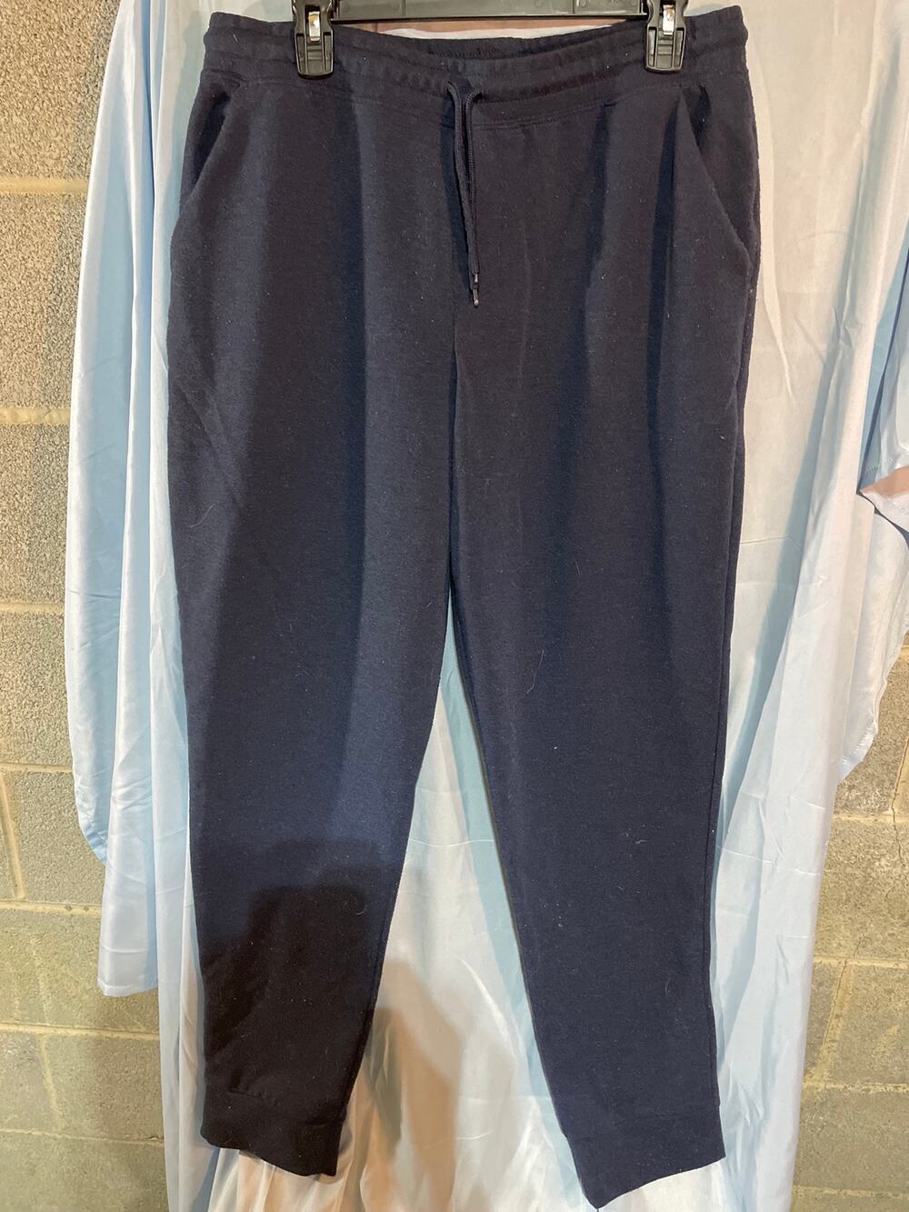 Men’s sweat pants